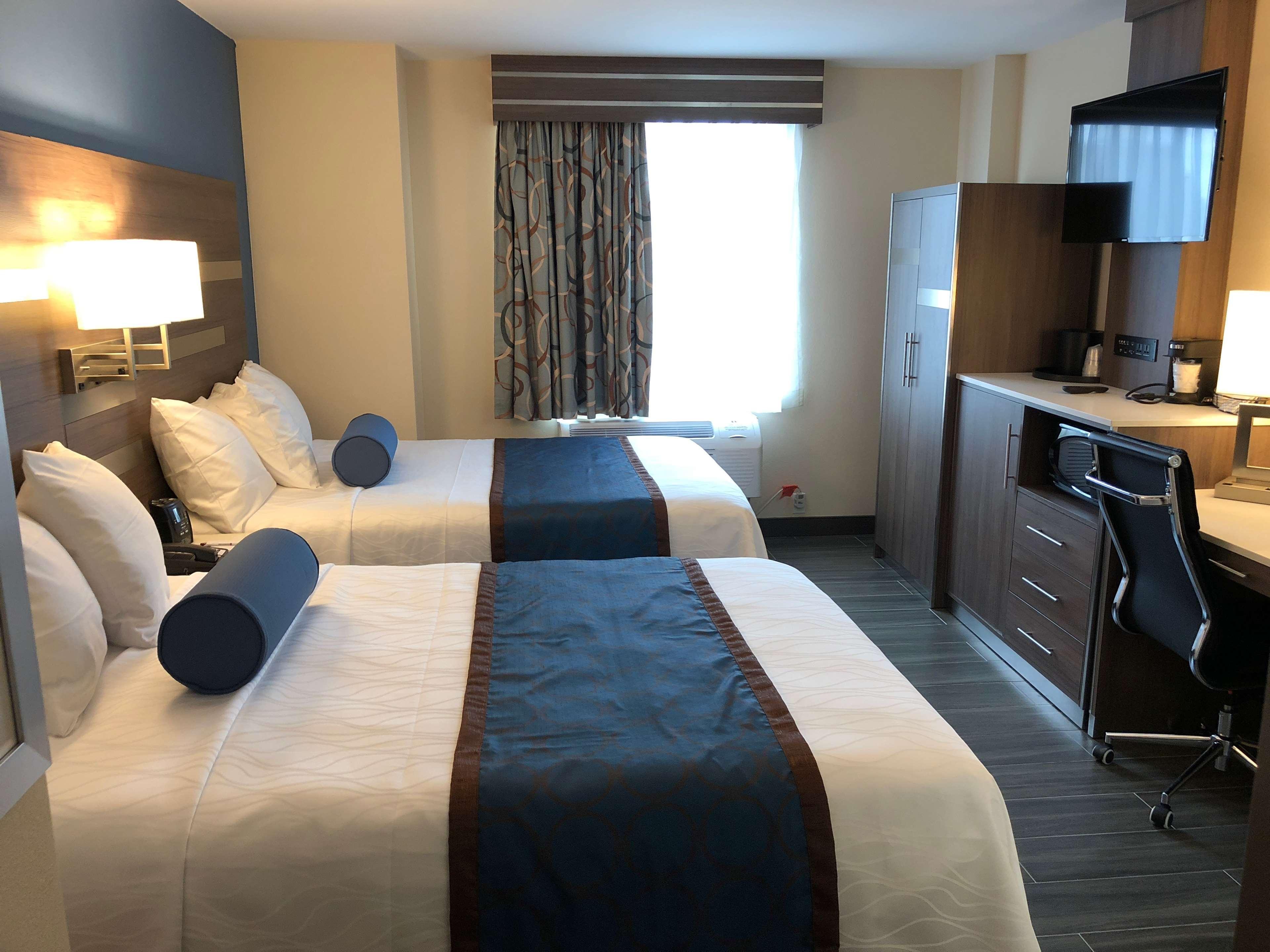 Best Western Plus Stadium Inn New York Exterior foto