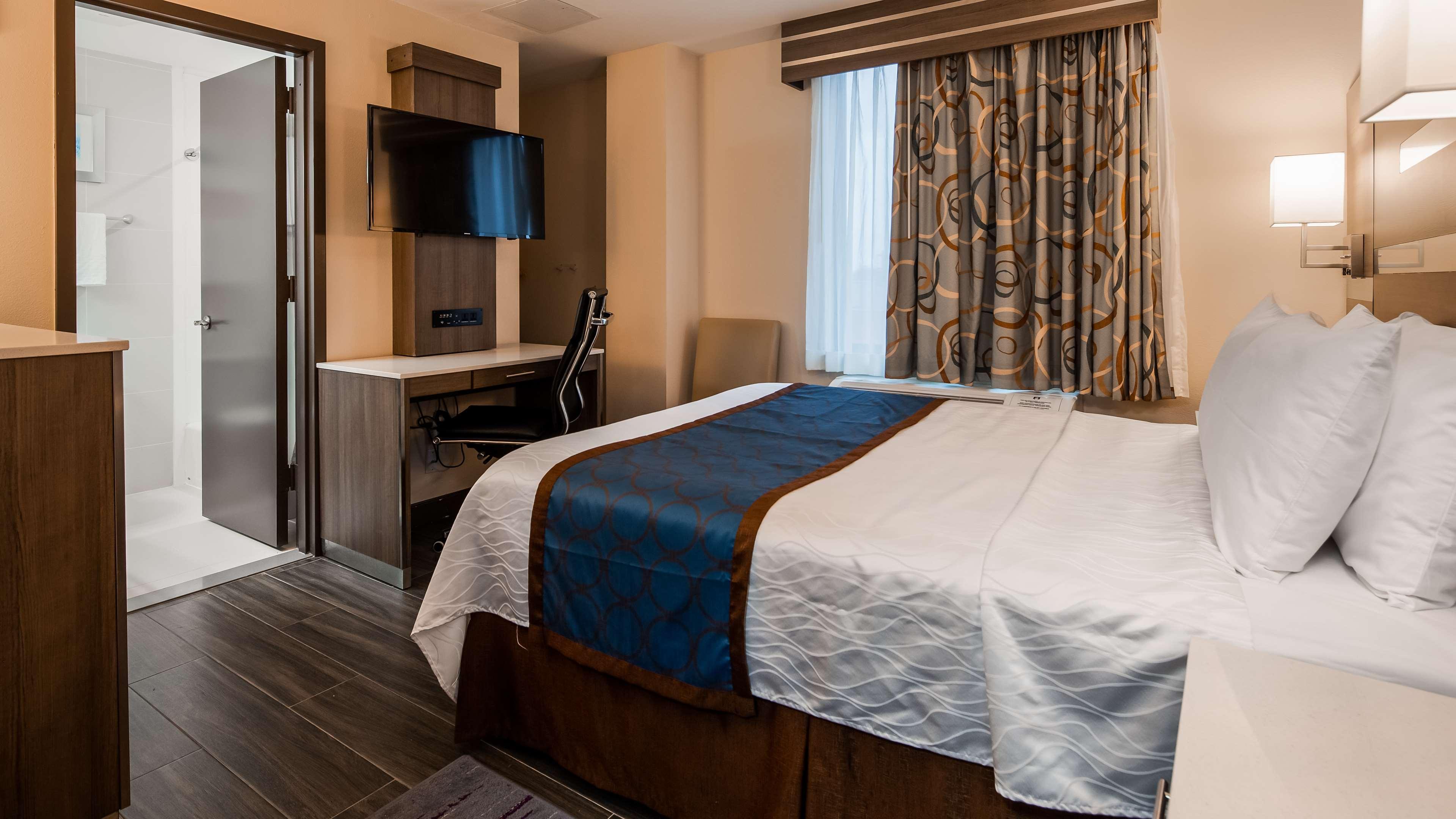 Best Western Plus Stadium Inn New York Exterior foto