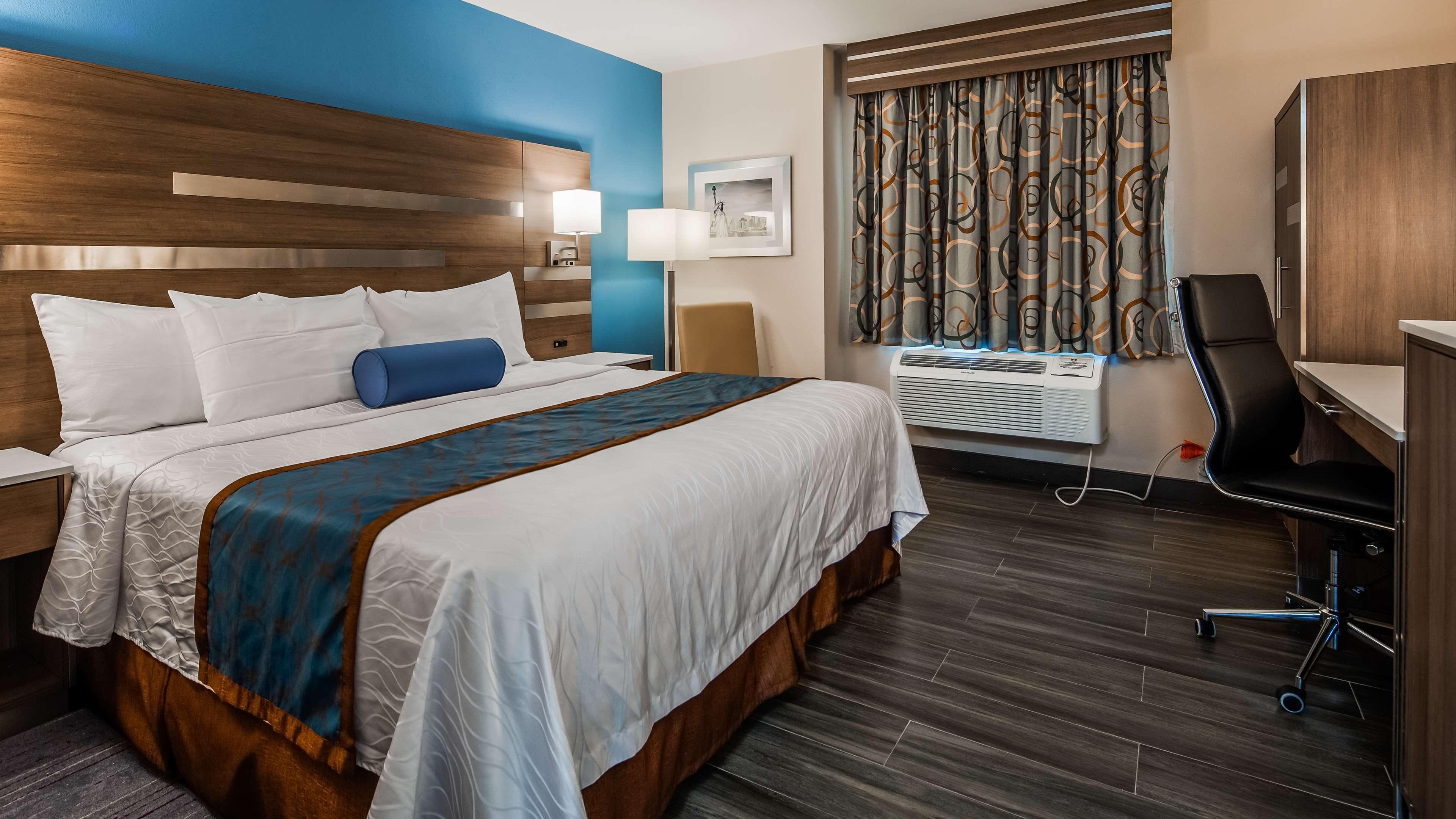 Best Western Plus Stadium Inn New York Exterior foto