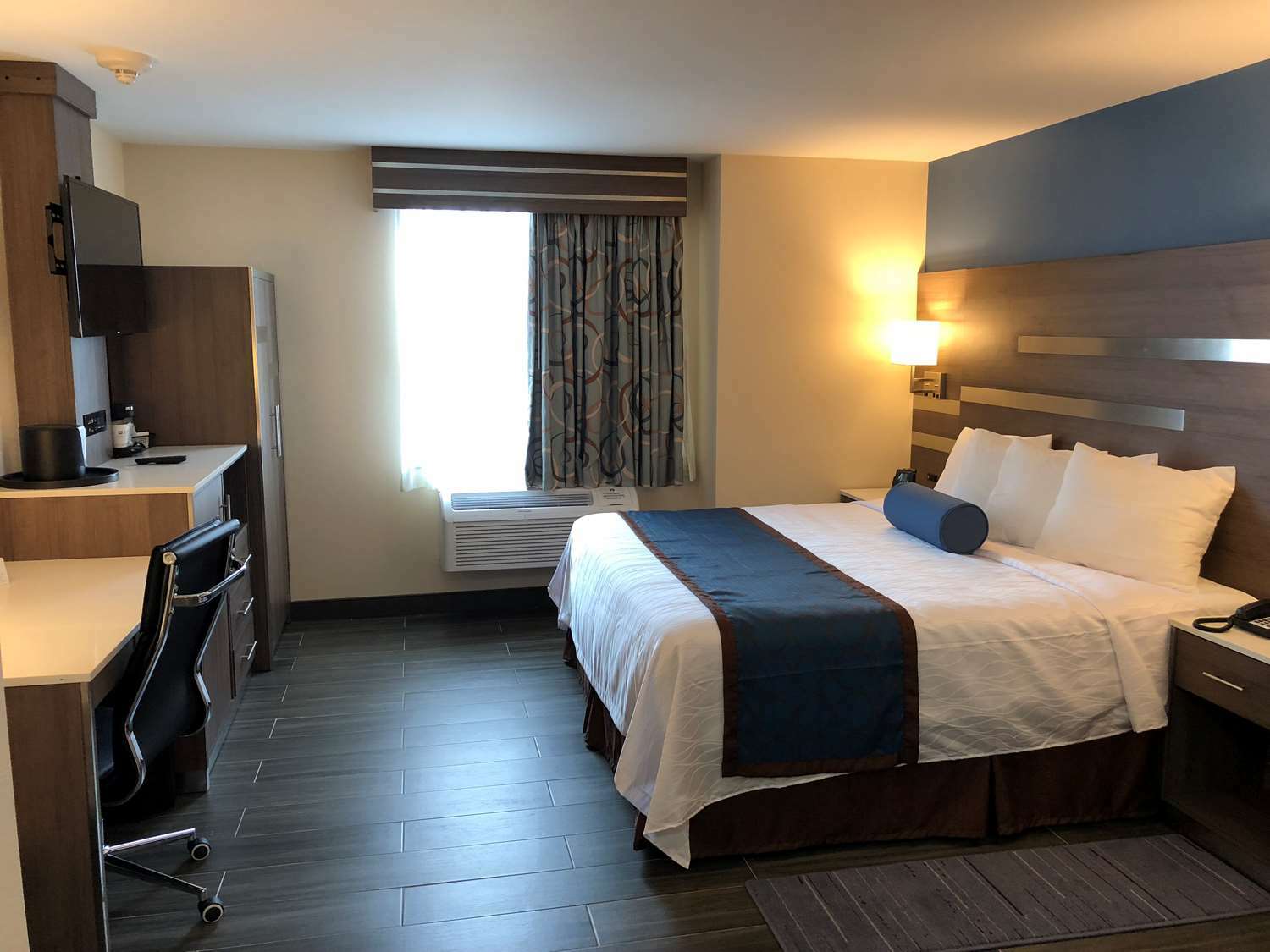Best Western Plus Stadium Inn New York Exterior foto